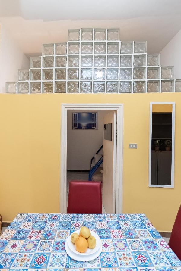 Casa Boccanegra "Aquarium" - Free Public Parking 5 Min By Car Genoa Exterior photo